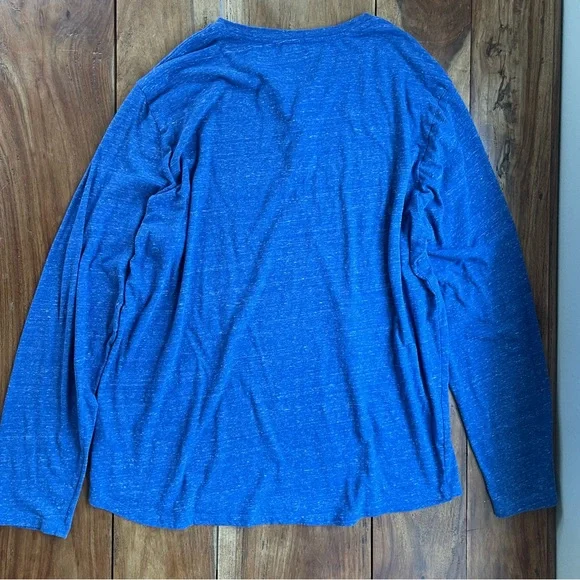 Old Navy Men’s XXL Tall Soft-Washed Long Sleeve Blue Henley Tshirt - Picture 3 of 3